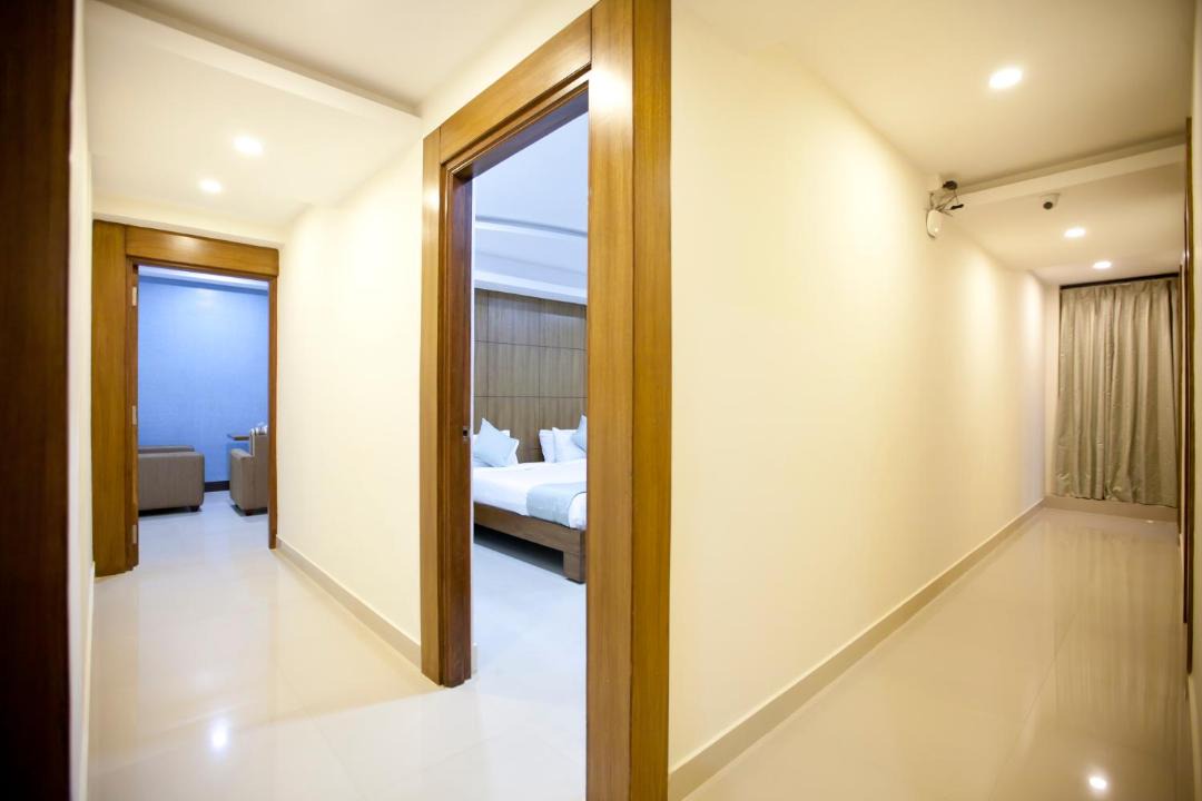 Photo of Bedroom in HBR Layout