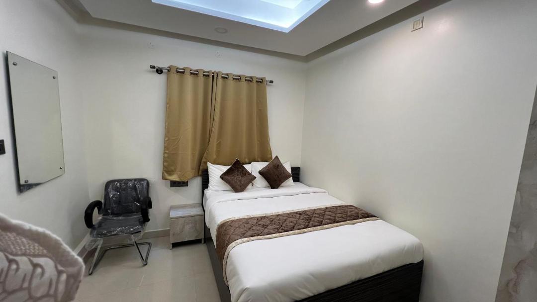 Photo of Bedroom in Bangalore City Center