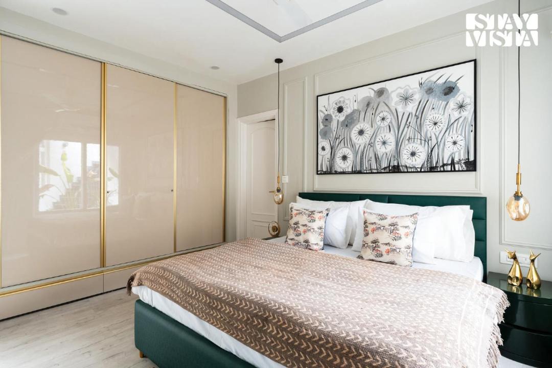 Photo of Bedroom in DLF City