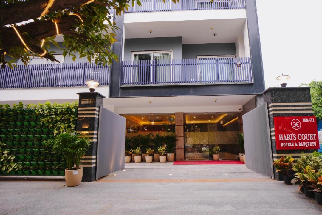 Photo of Others in DLF Phase 3