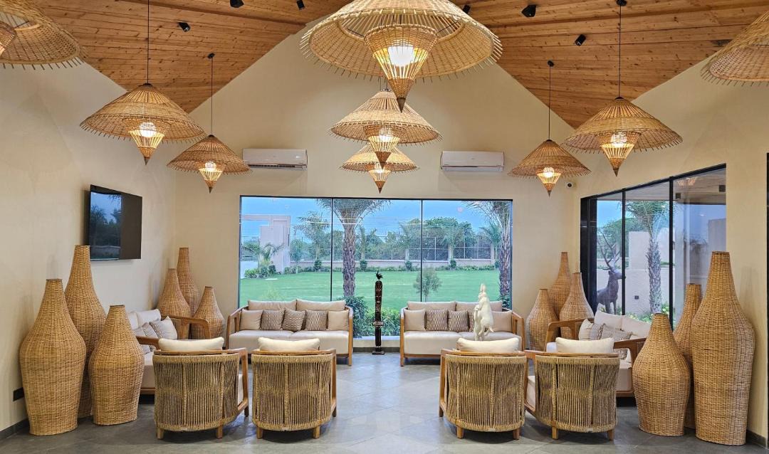 Photo of Livingroom in Dhari
