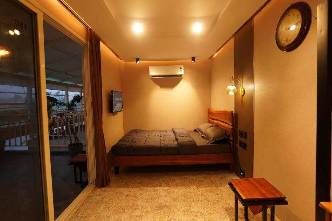 Photo of Bedroom in Karjat