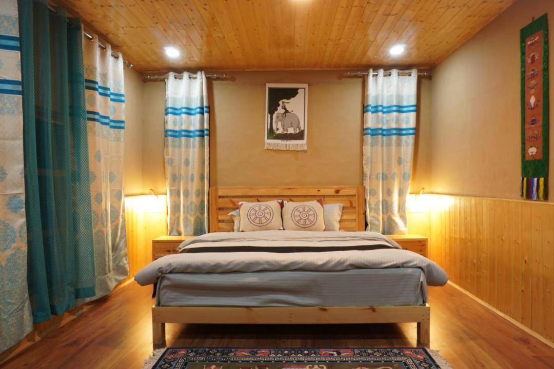 Photo of Bedroom in Kaza