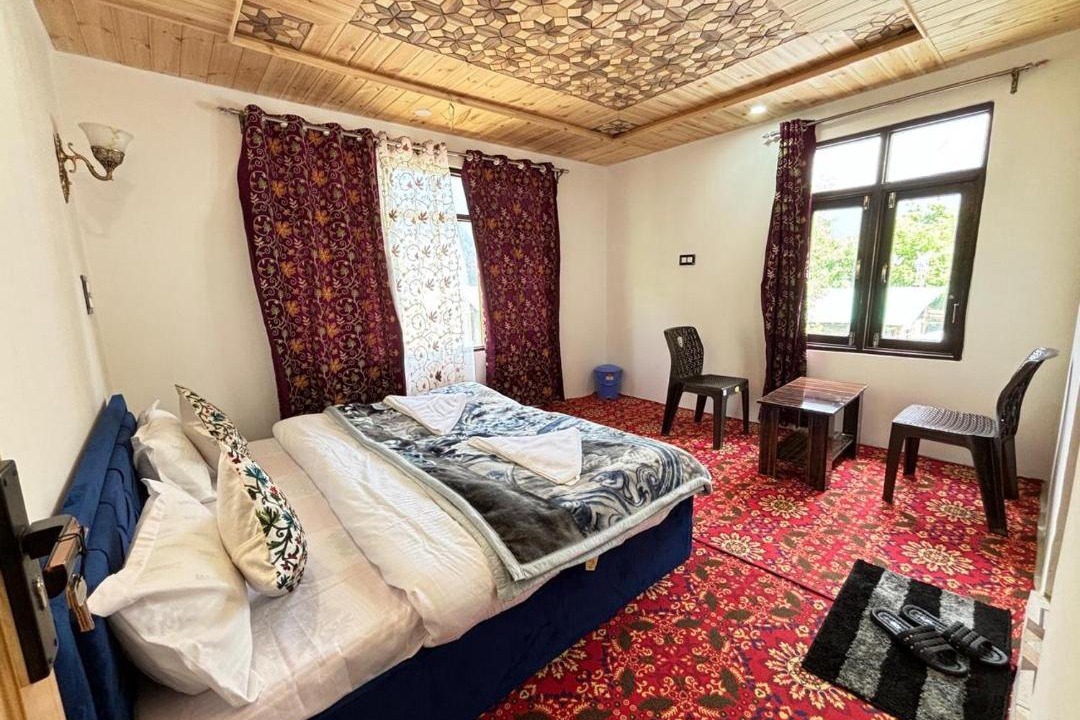 Photo of Others in Pahalgam