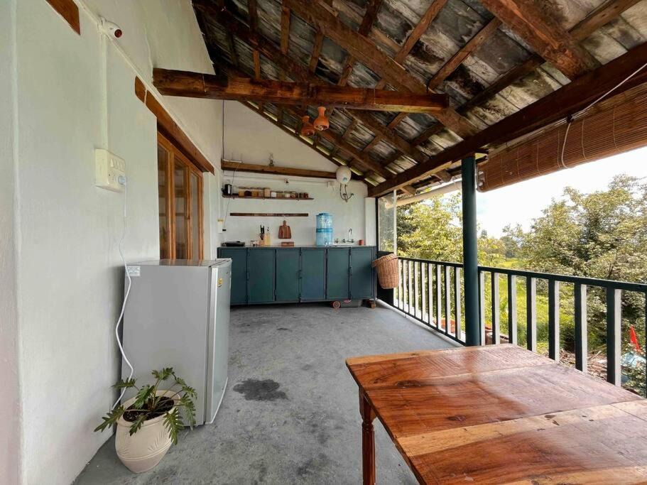 Photo of Patio Balcony in Bir