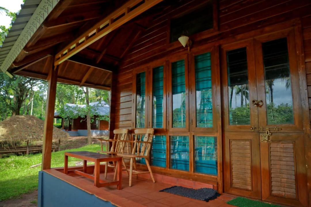 Photo of Others in Kaimane