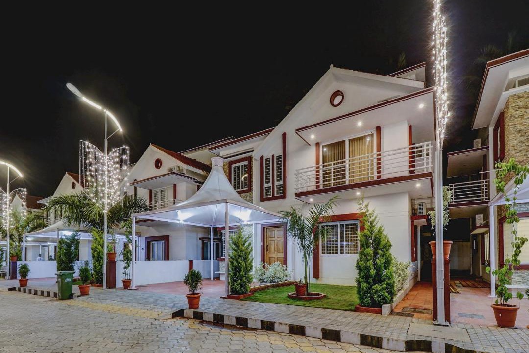 Photo of Buildings in Hulikere