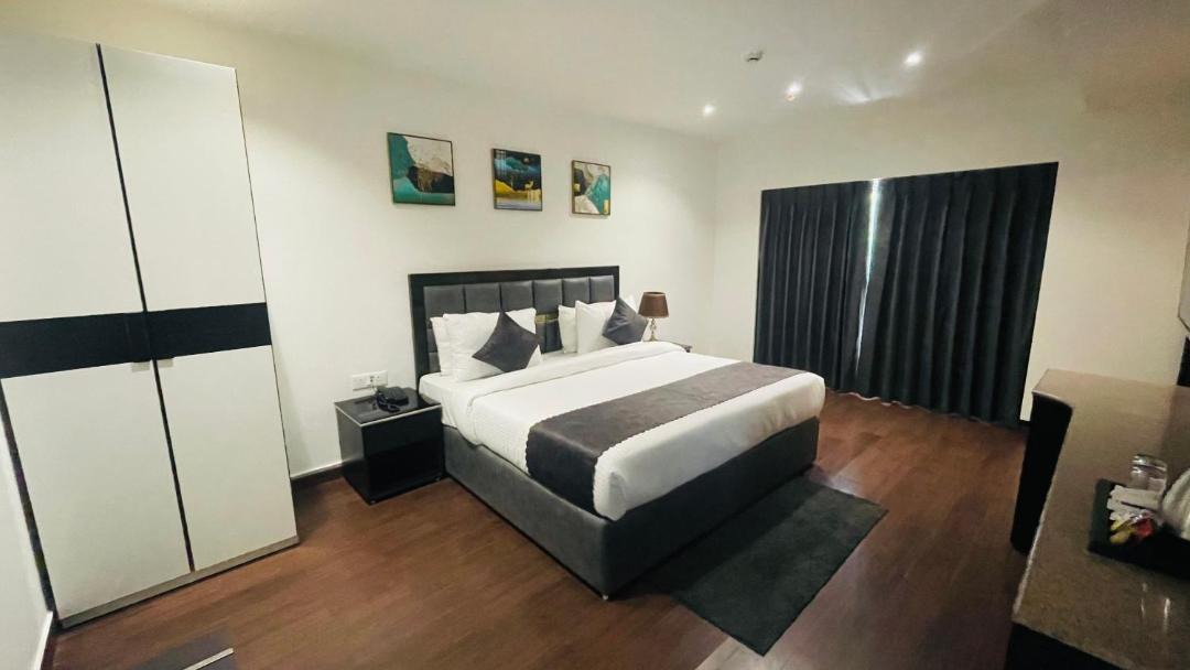 Photo of Bedroom in Diplomatic Enclave