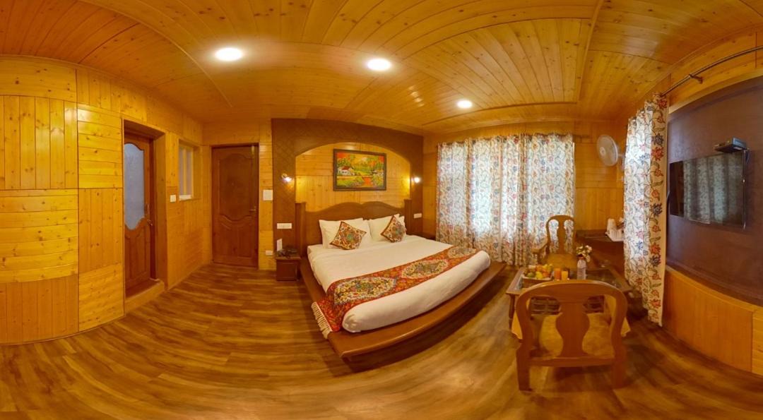 Photo of Others in Pahalgam
