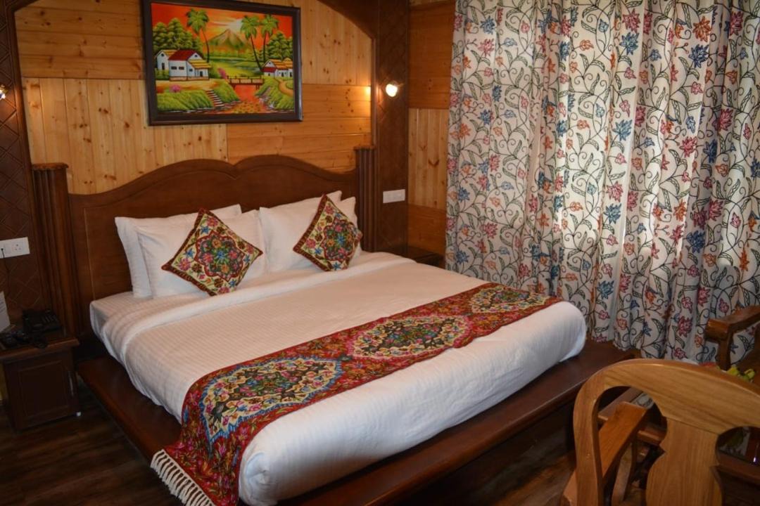 Photo of Others in Pahalgam