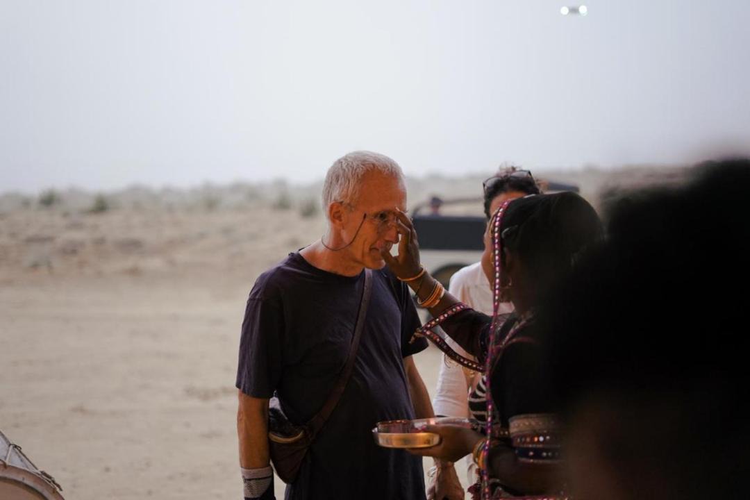 Photo of Human In Picture in Sam