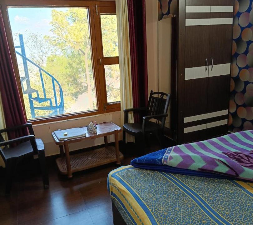 Photo of Bedroom in Jaiharikhal