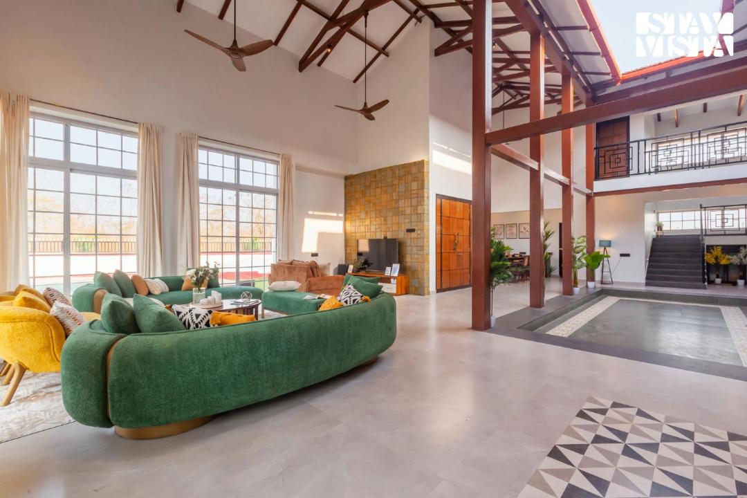 Photo of Livingroom in Bherav