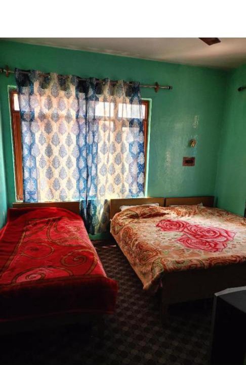 Photo of Bedroom in Srinagar