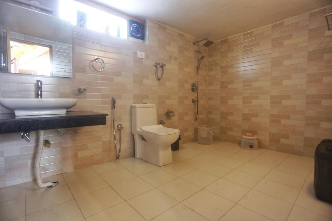Photo of Bathroom in Burwa