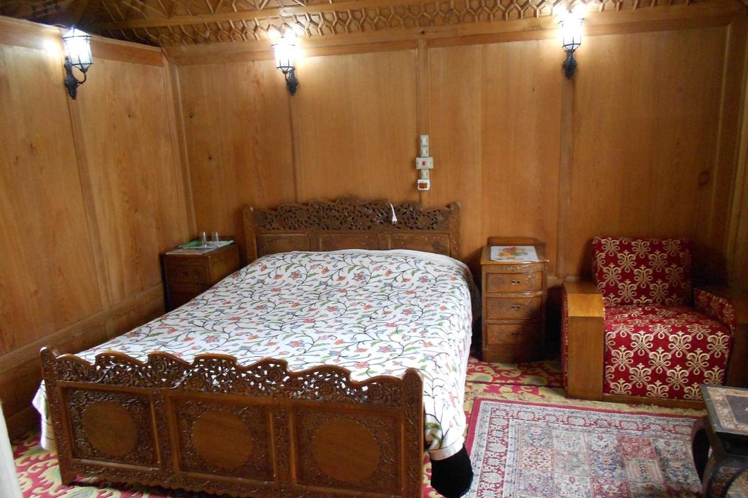 Photo of Bedroom in Nagin Bagh