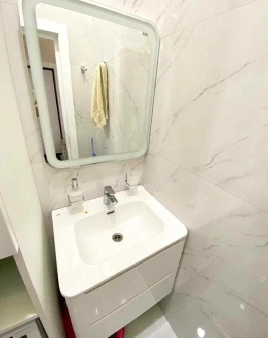 Photo of Bathroom in Versova