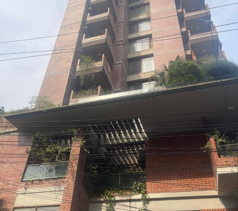 Photo of Buildings in Dhanmondi