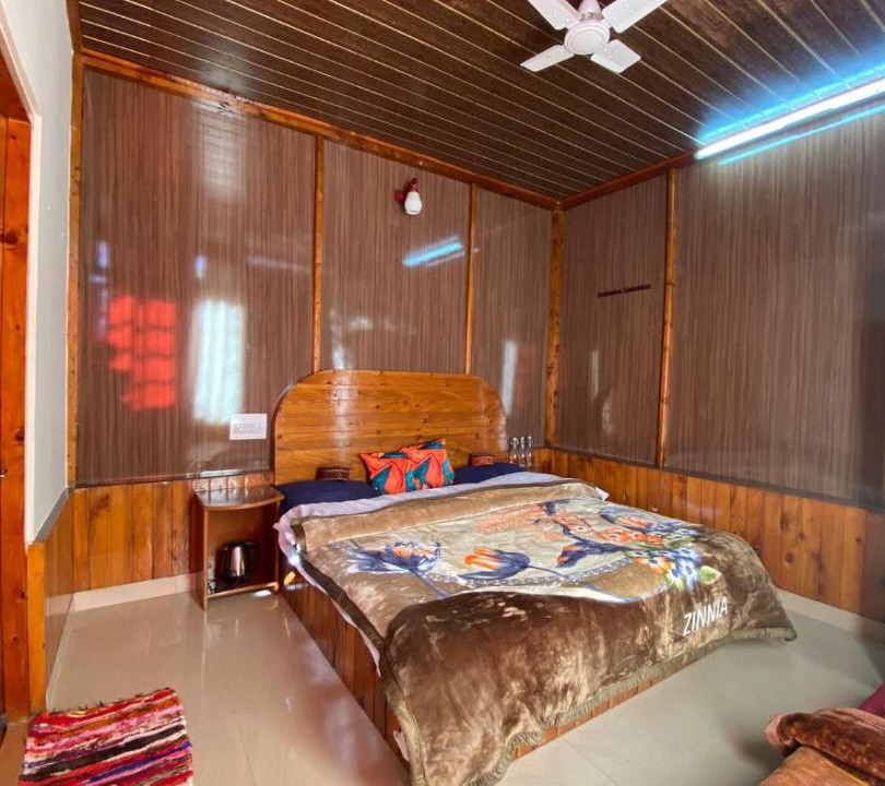 Photo of Bedroom in Old Manali