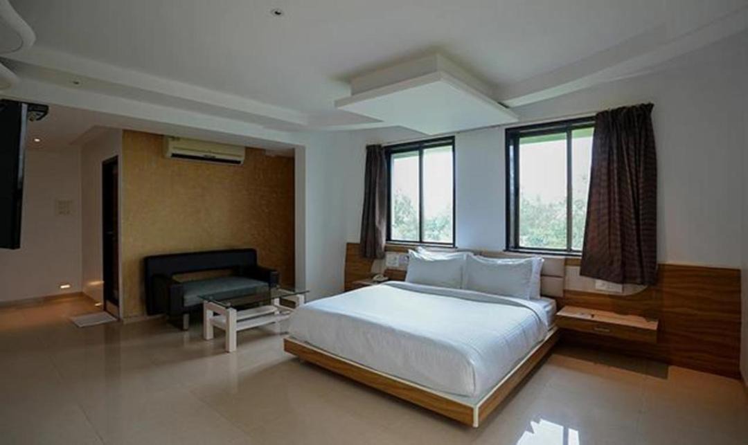 Photo of Bedroom in Kadachiwadi