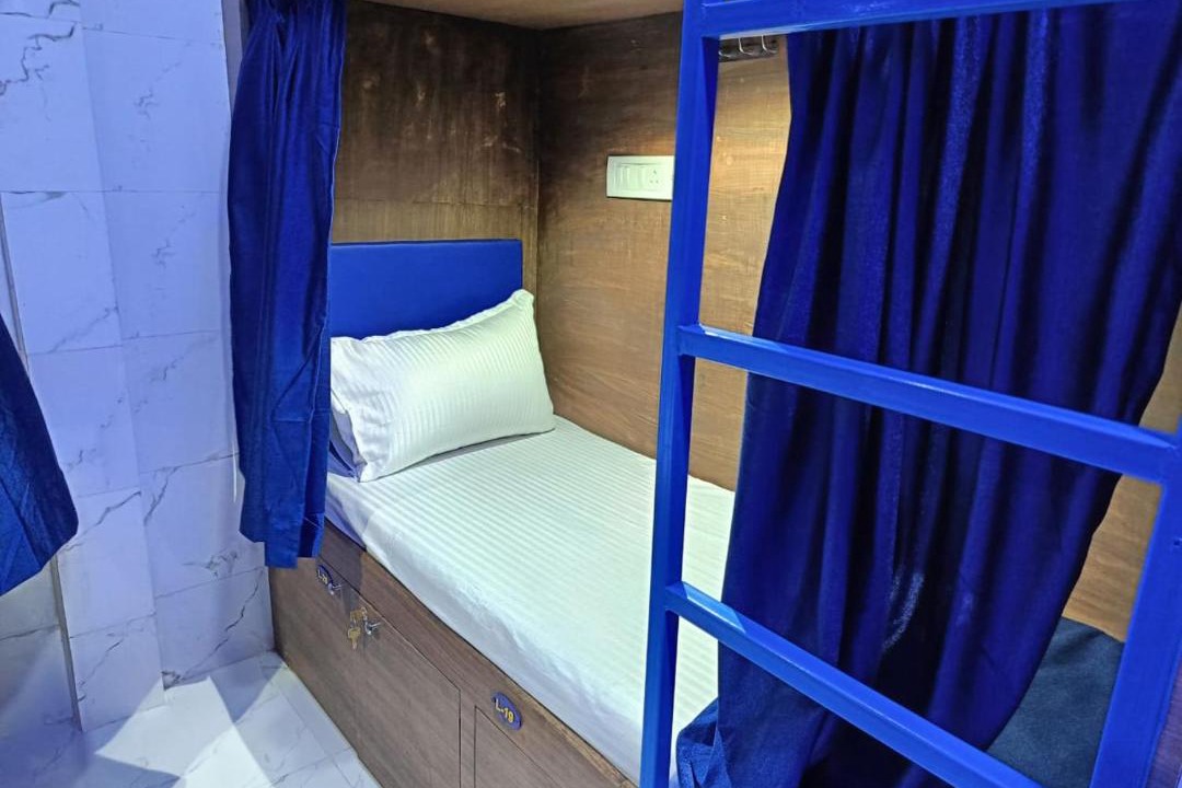 Photo of Bedroom in Jogeshwari East