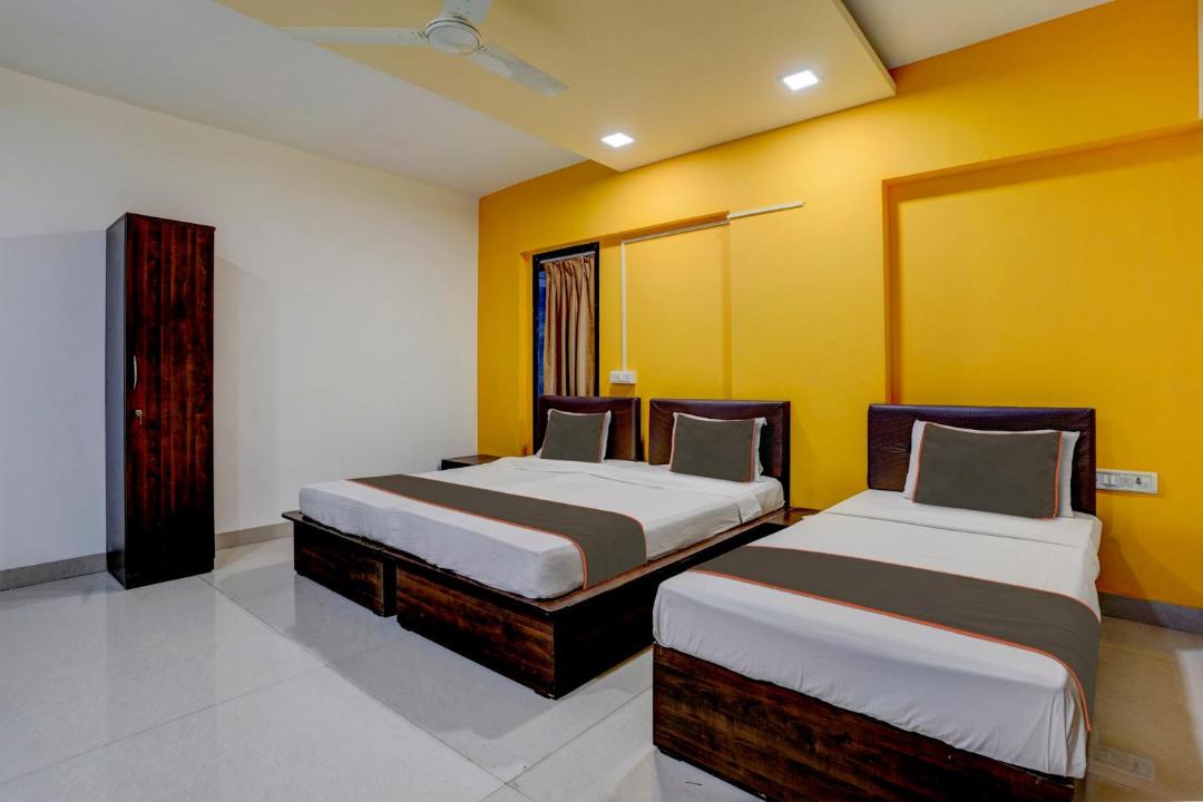 Photo of Bedroom in Malad West