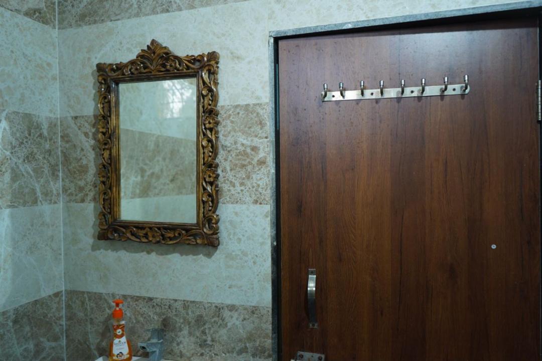 Photo of Bathroom in Pandharpur