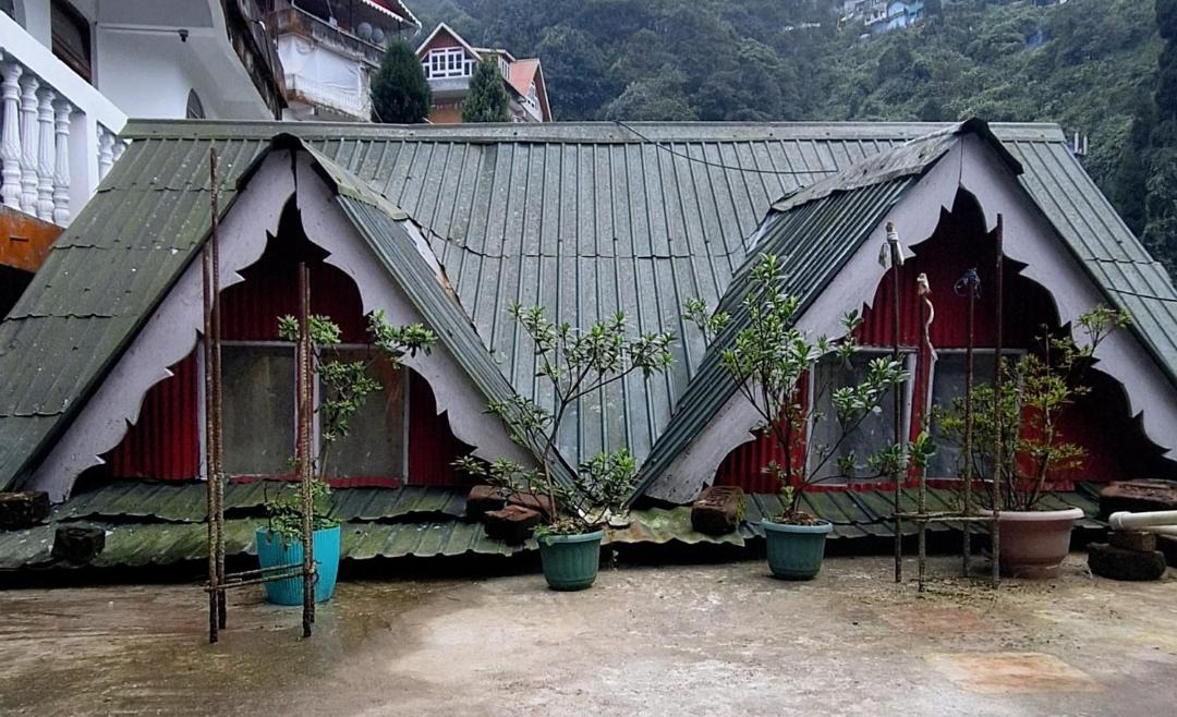 Photo of Others in Darjeeling
