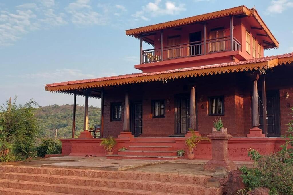 Photo of Buildings in Sawantwadi