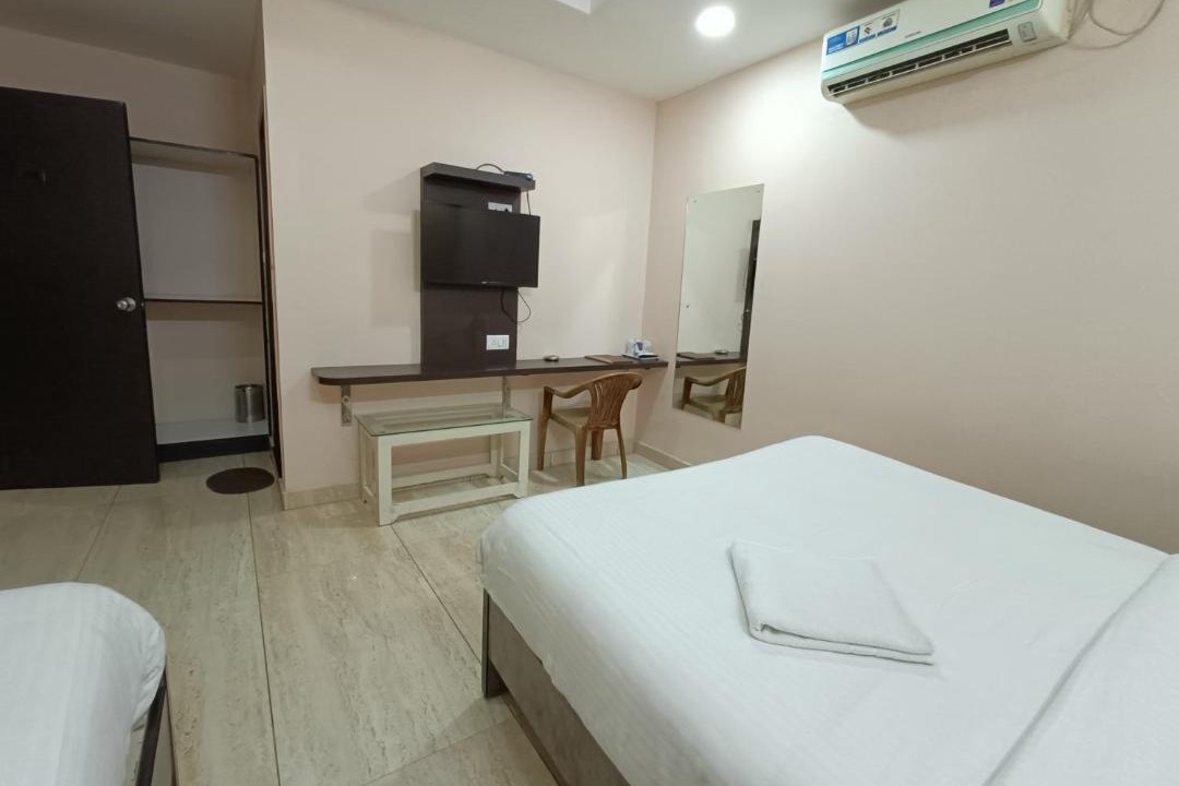 Photo of Bedroom in Jaigaon