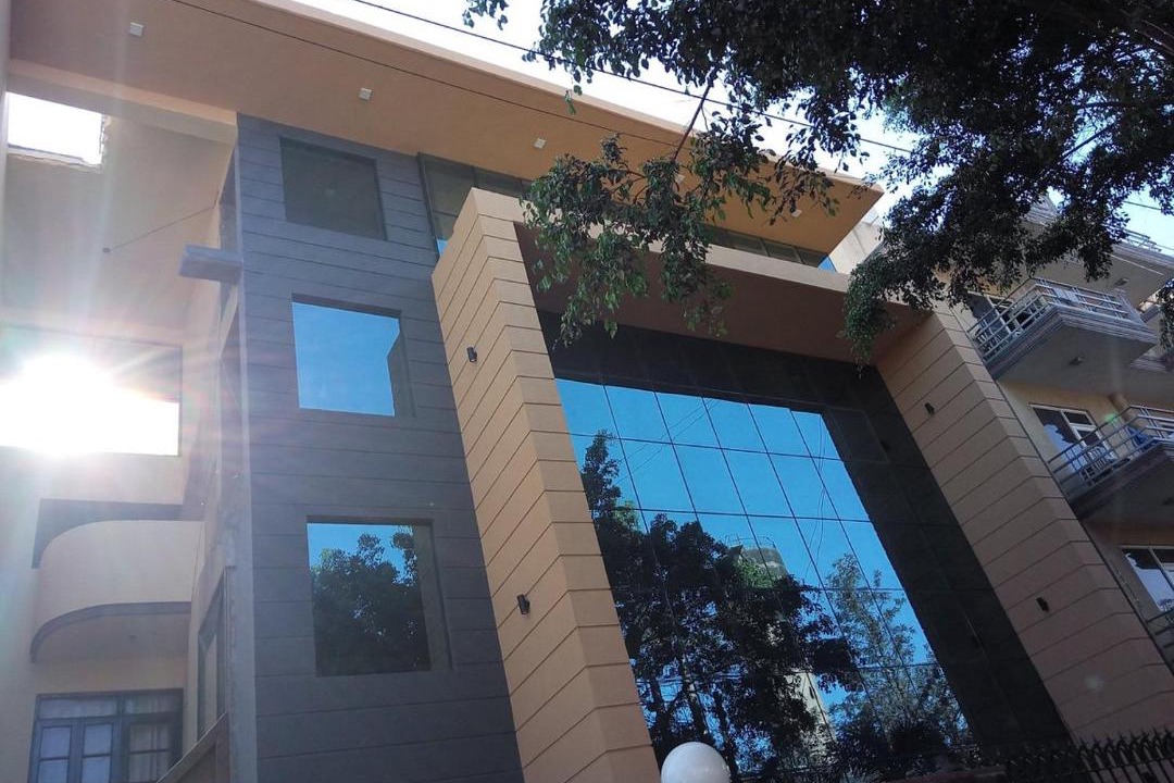 Photo of Buildings in DLF Phase 3