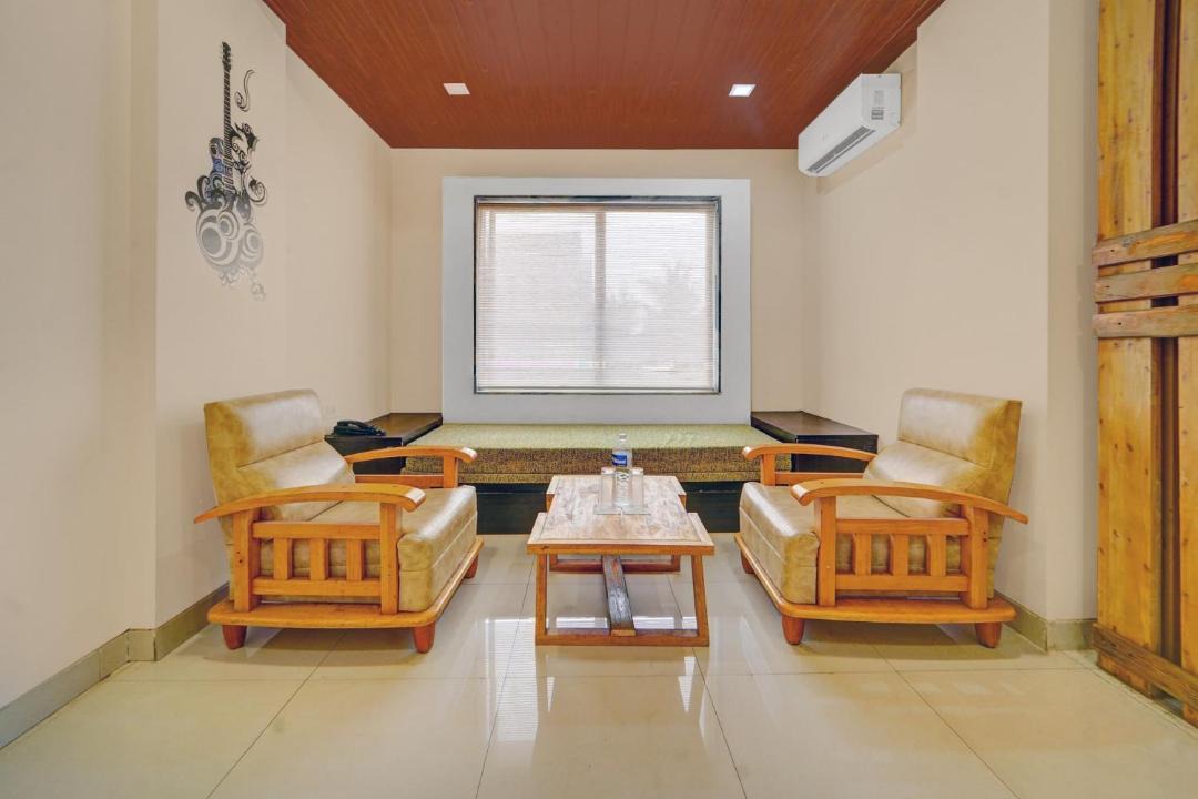 Photo of Livingroom in Satara