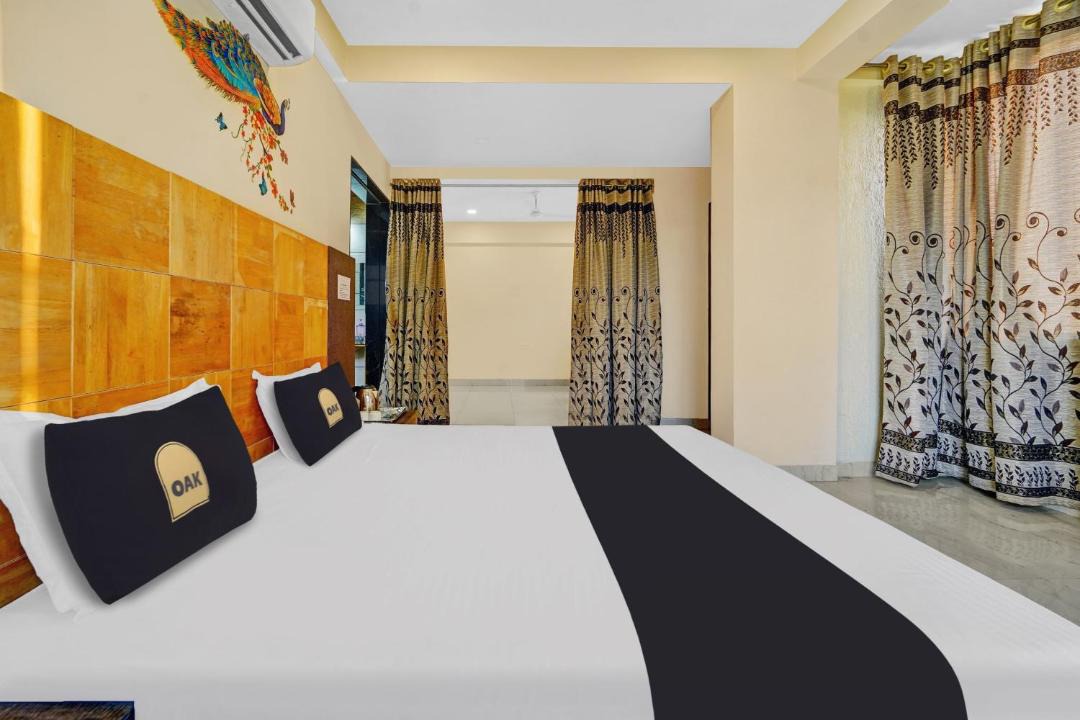 Photo of Bedroom in Satara