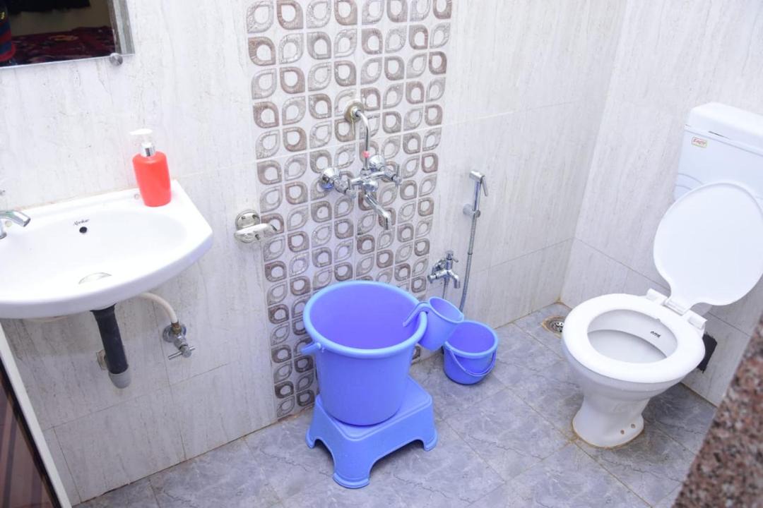 Photo of Bathroom in Gureghar