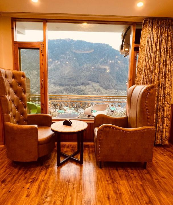 Photo of Others in Old Manali