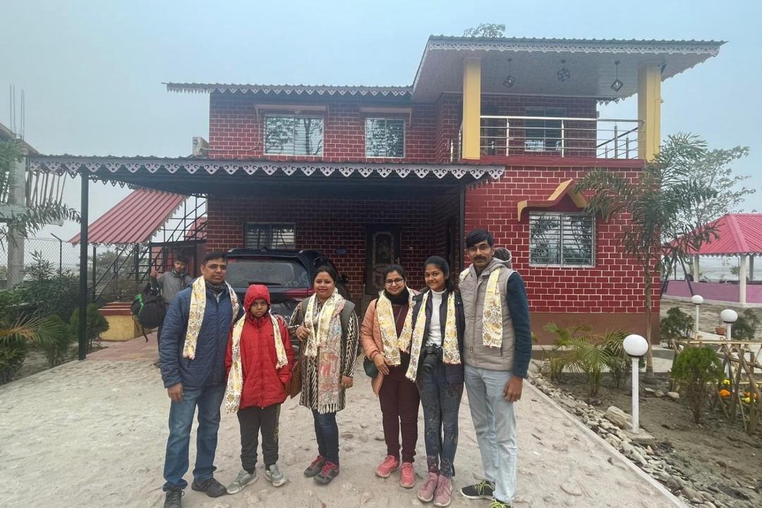 Photo of Others in Neora