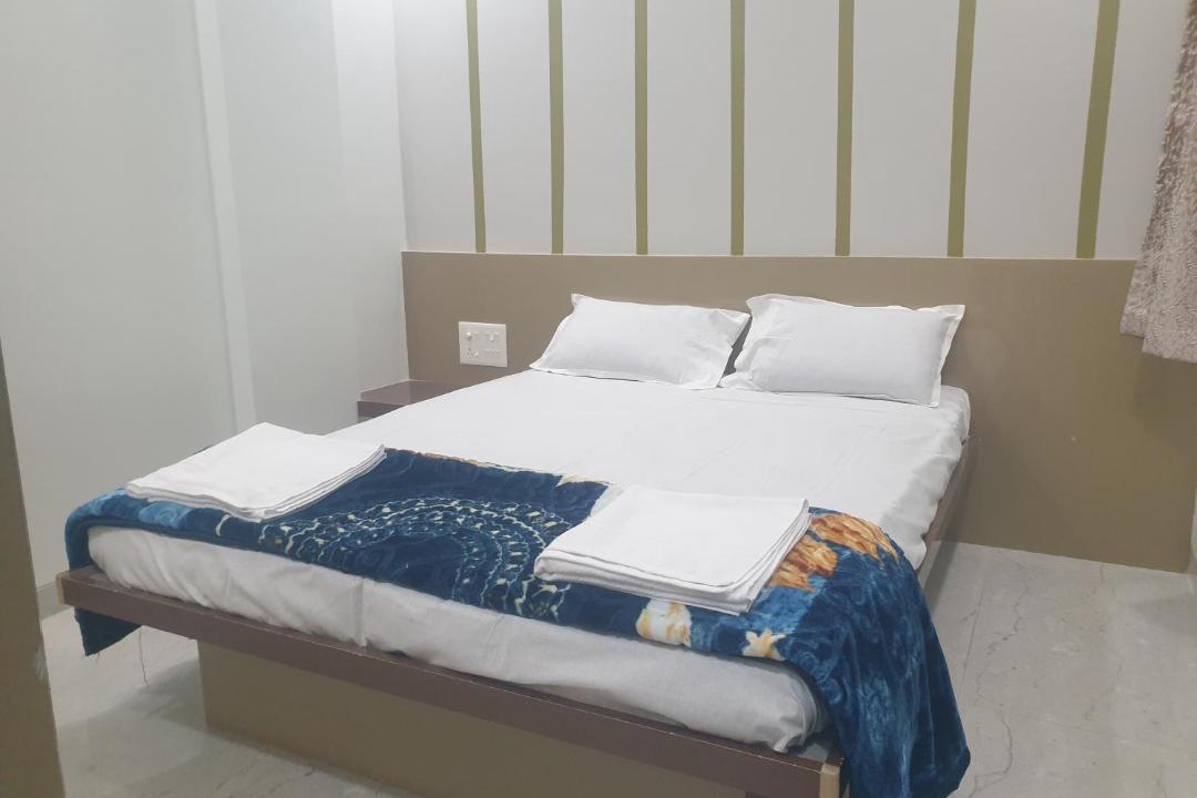 Photo of Bedroom in Daulatabad