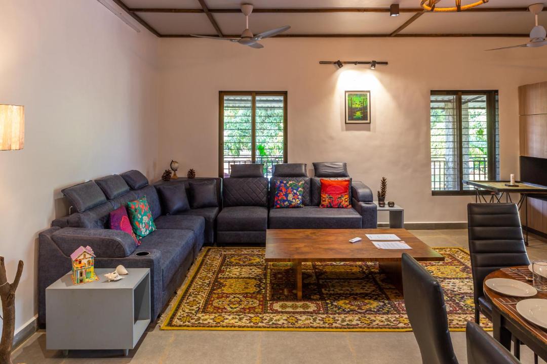Photo of Livingroom in Khalapur