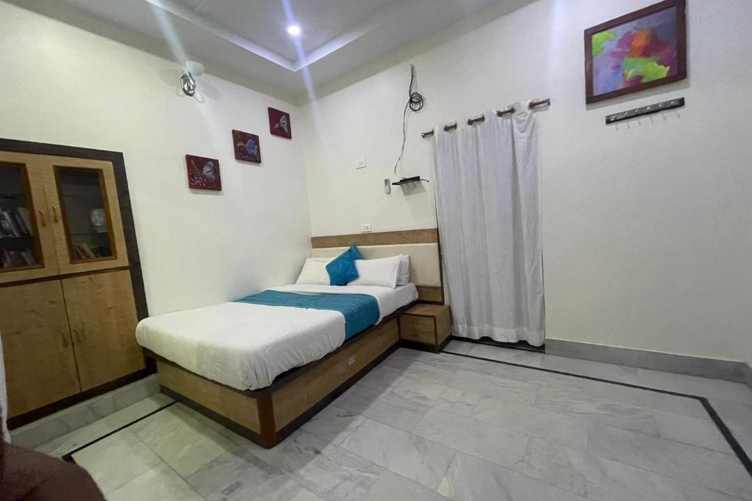 Photo of Bedroom in Amar Sagar Pol
