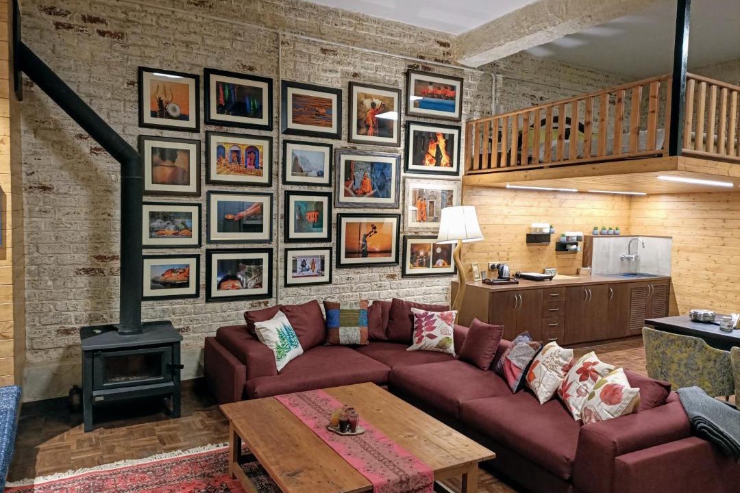 Photo of Livingroom in Chail