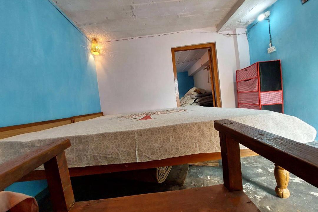 Photo of Livingroom in Kharsali