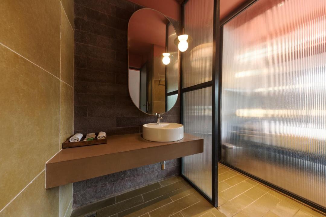 Photo of Bathroom in Uttan