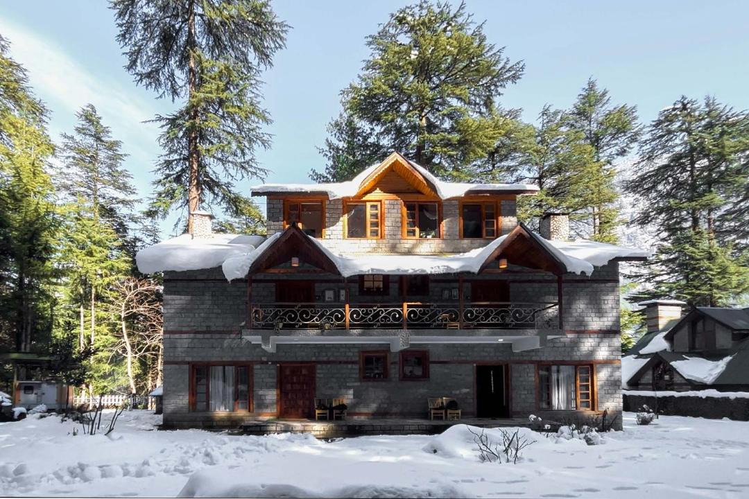Photo of Others in Old Manali