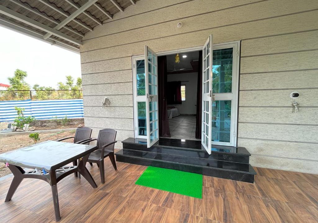 Photo of Patio Balcony in Hatkalangda
