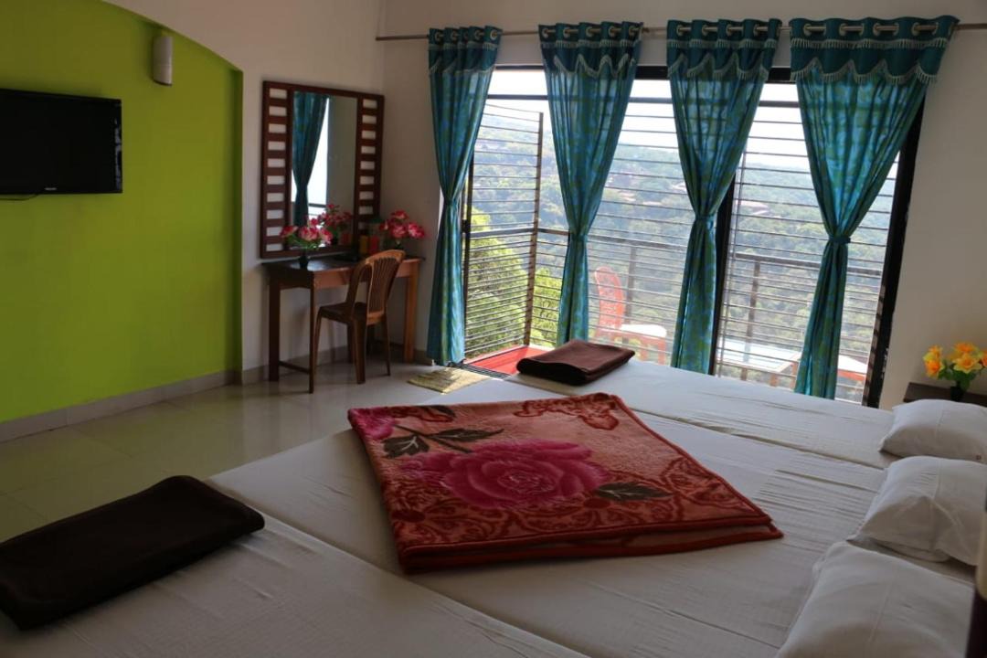 Photo of Others in Mahabaleshwar