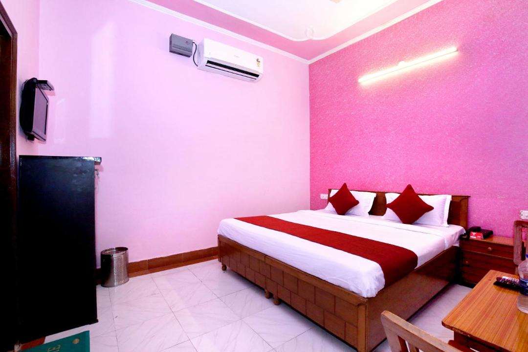 Photo of Bedroom in Sector 45