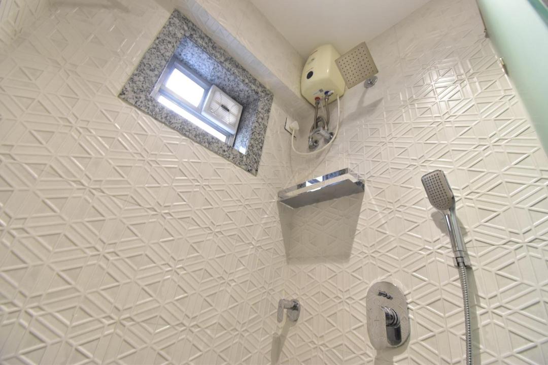 Photo of Bathroom in Bandra West