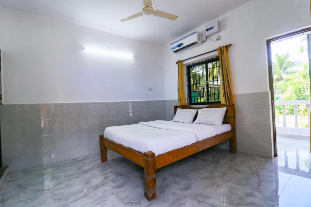 Photo of Bedroom in Calangute