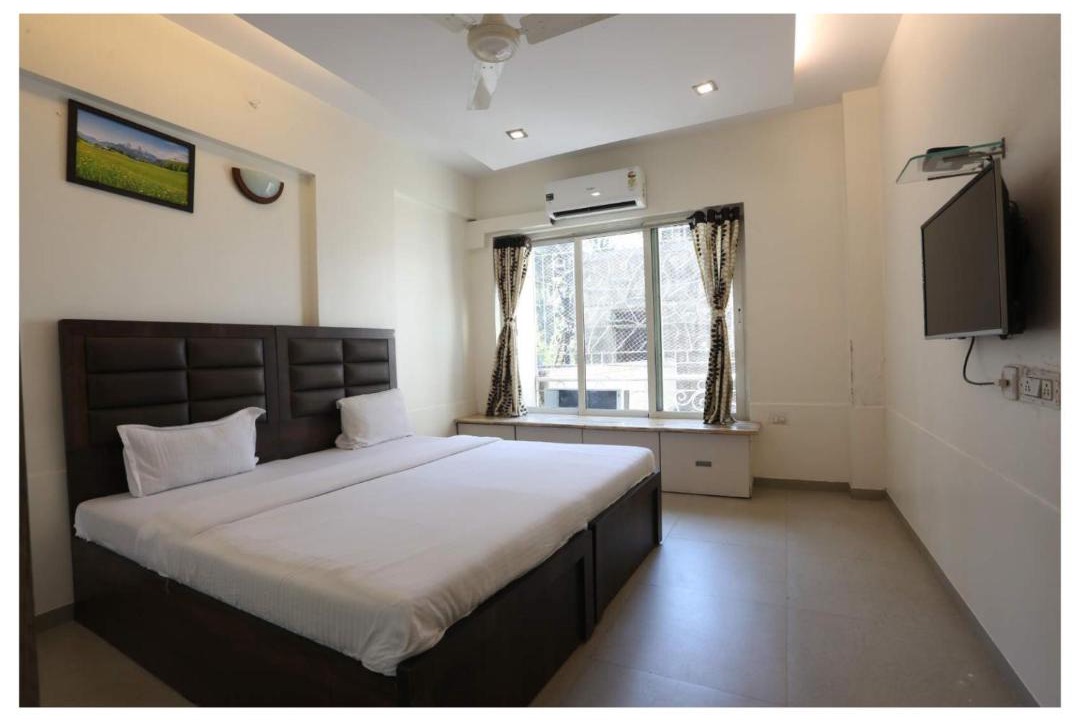 Photo of Bedroom in Powai