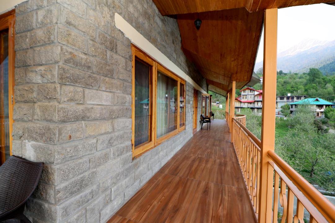Photo of Patio Balcony in Manali